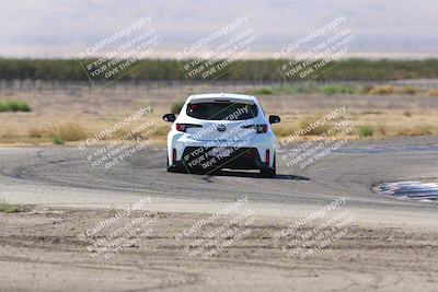 media/Oct-04-2025-OnGrid (Sat) [[44bd565ffa]]/Green Group/Grapevine/